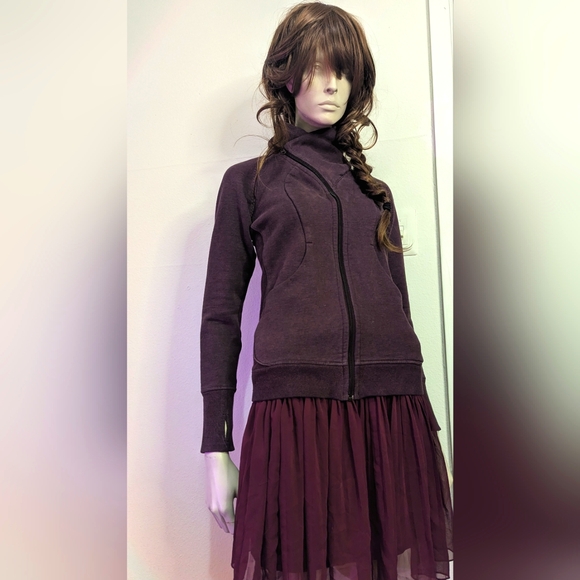 Lululemon Asymmetric Zip Up Jacket - Picture 3 of 7